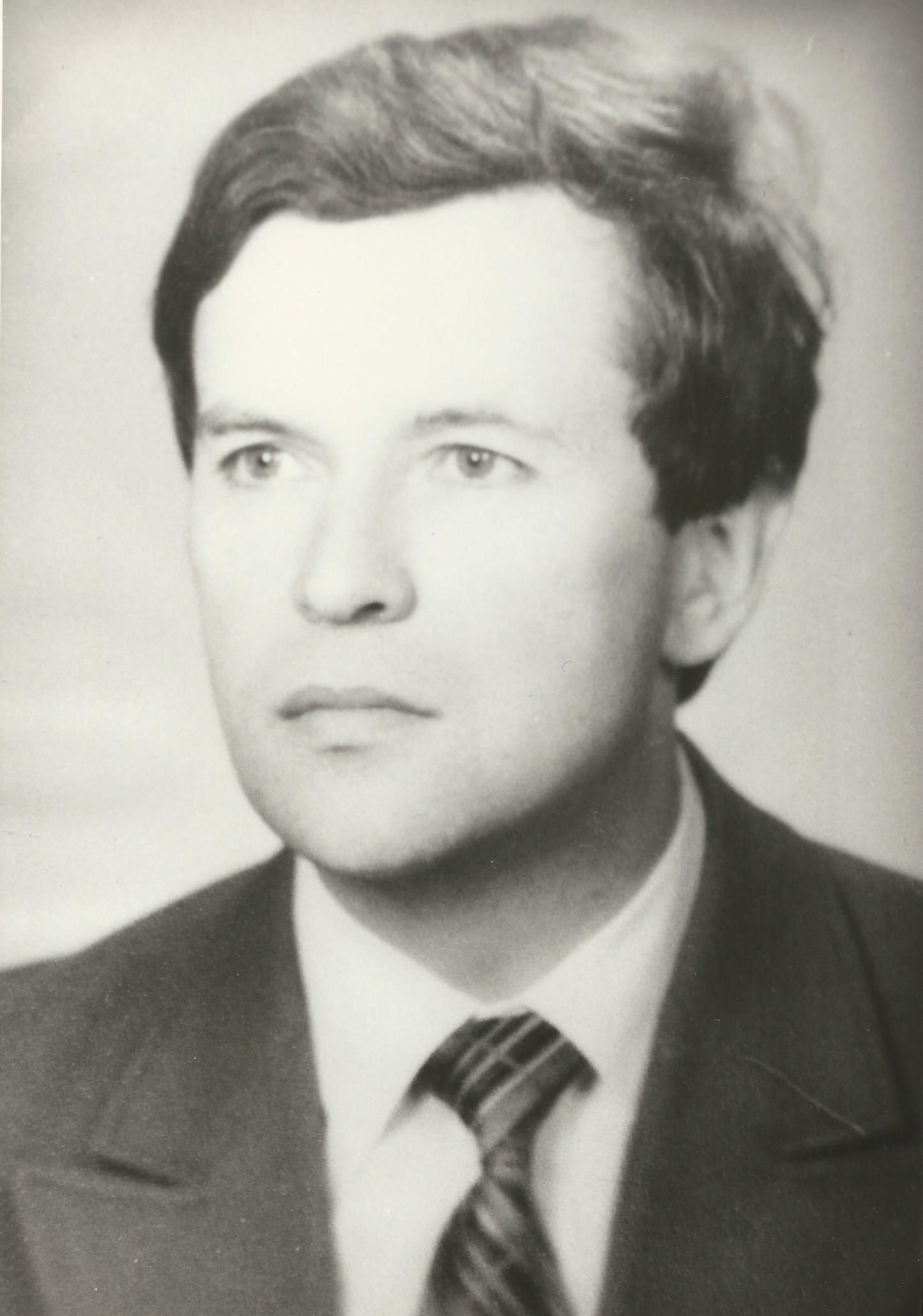 Almasi.jpg