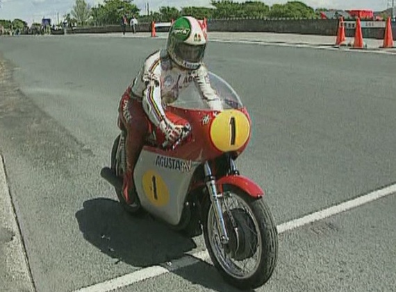 Giacomo_Agostini_2016a.jpg